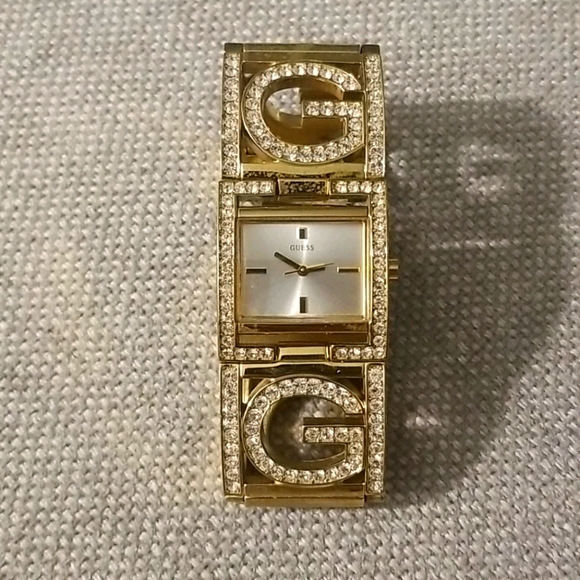 Guess watch in Gold with Diamonds - Picture 1 of 1
